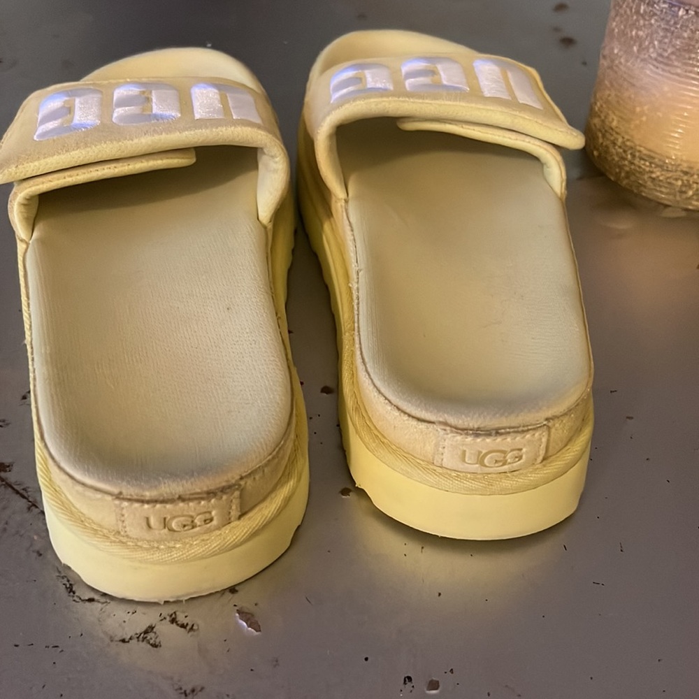 Ugg Slides! - image 7